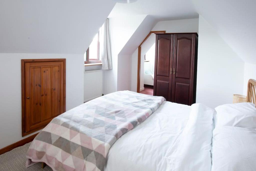 Hillside Cottage, Countryside Views Near Llangollen 코웬 외부 사진
