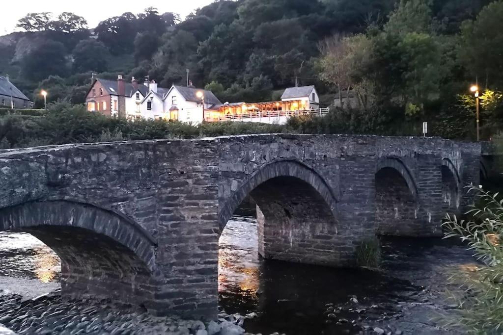 Hillside Cottage, Countryside Views Near Llangollen 코웬 외부 사진